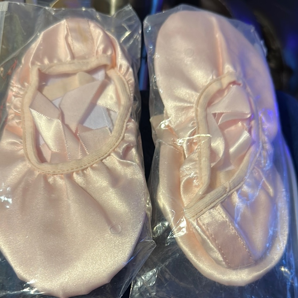 Pink Satin Kids Slippers 2pairs ballet 🩰